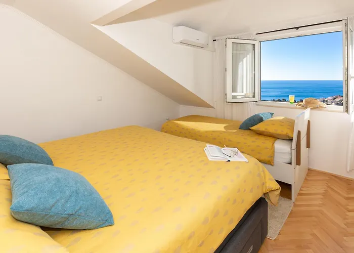 Breathtaking Sea View Near The Old Appartement *