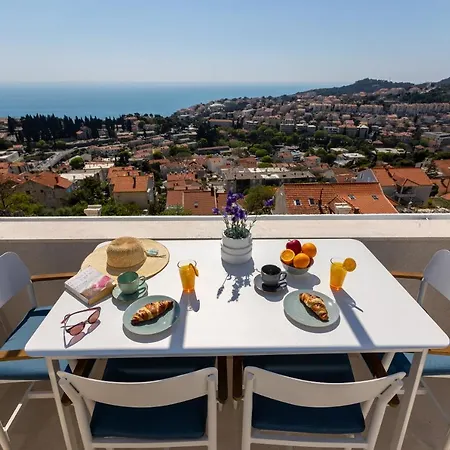 Apartman Breathtaking Sea View Near The Old