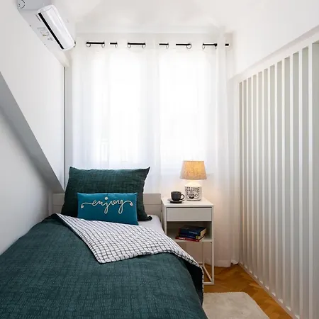 Breathtaking Sea View Near The Old Dubrovnik