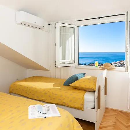 Apartment Breathtaking Sea View Near The Old *