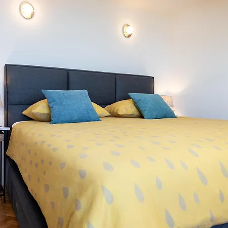 Breathtaking Sea View Near The Old *